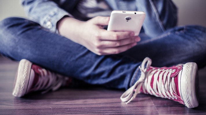 Welche Auswirkungen haben Medien auf Kinder und Jugendliche? Müssen Erwachsene sich Sorgen machen?